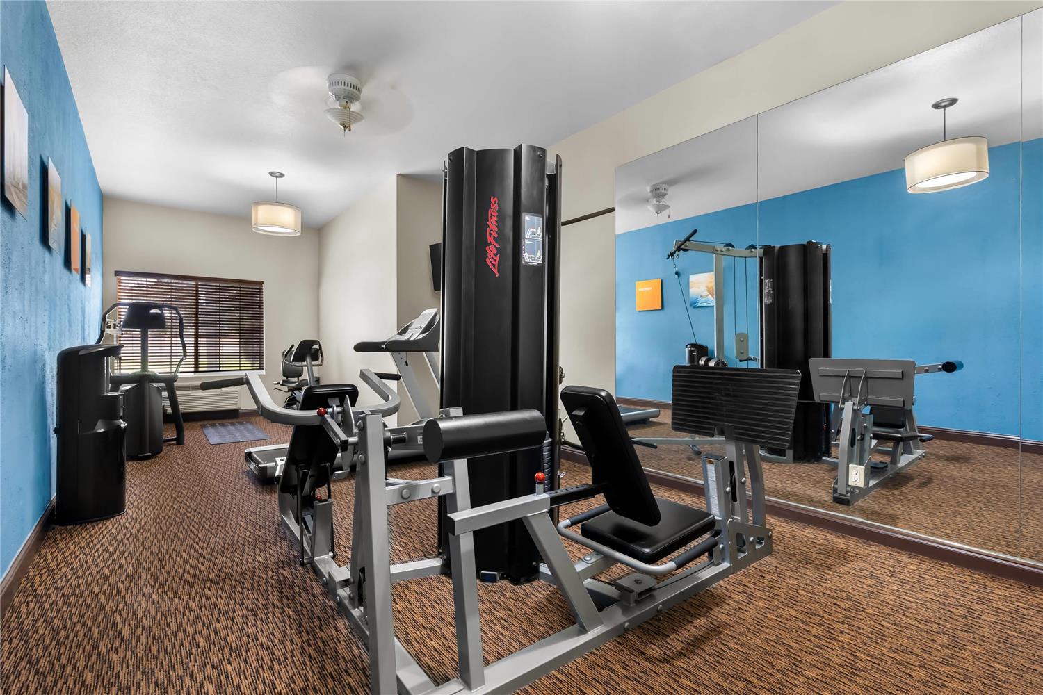 Comfort Suites Clovis - Fresno 15/23