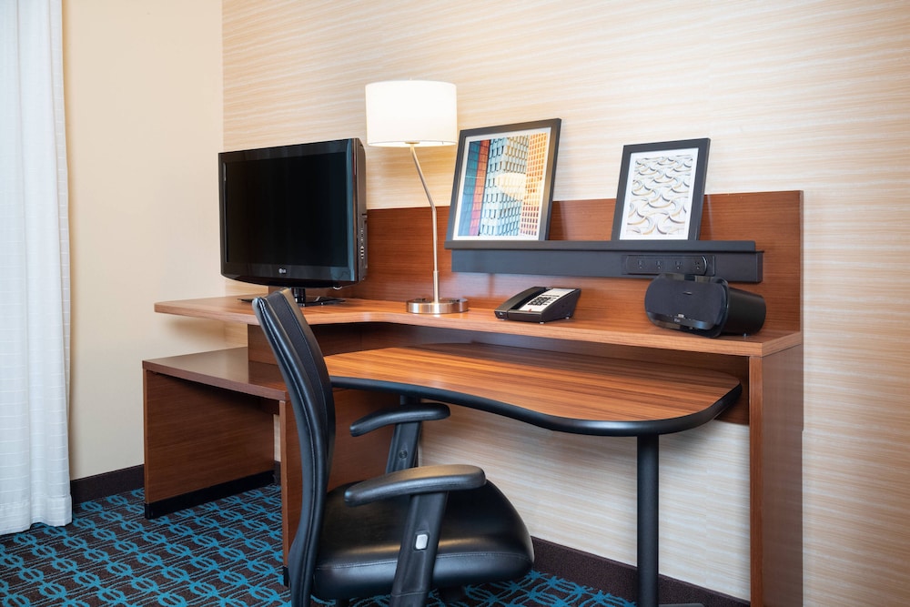 FAIRFIELD INN & SUITES DUBOIS 42/57