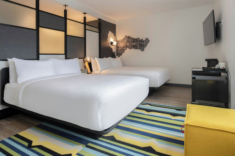 Aloft Sacramento Airport Natomas 5/43