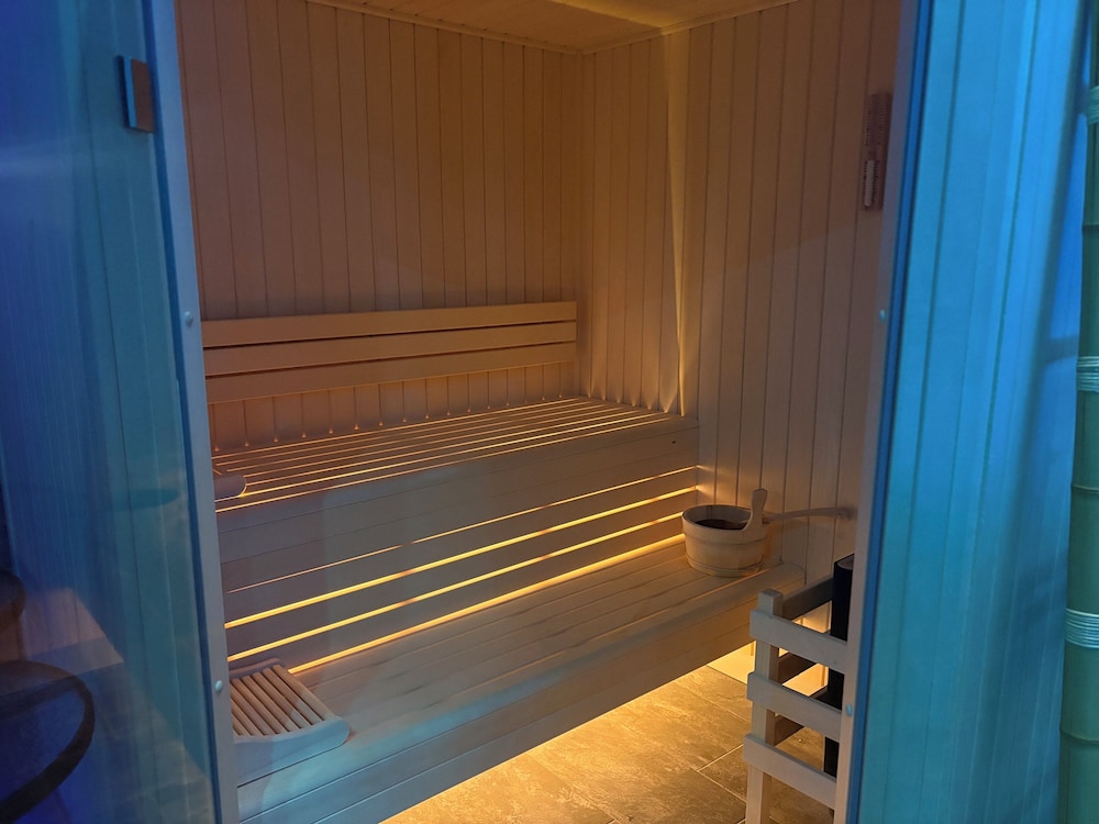 Hotel & Spa Le Gambetta Centre-ville Bergerac 22/50