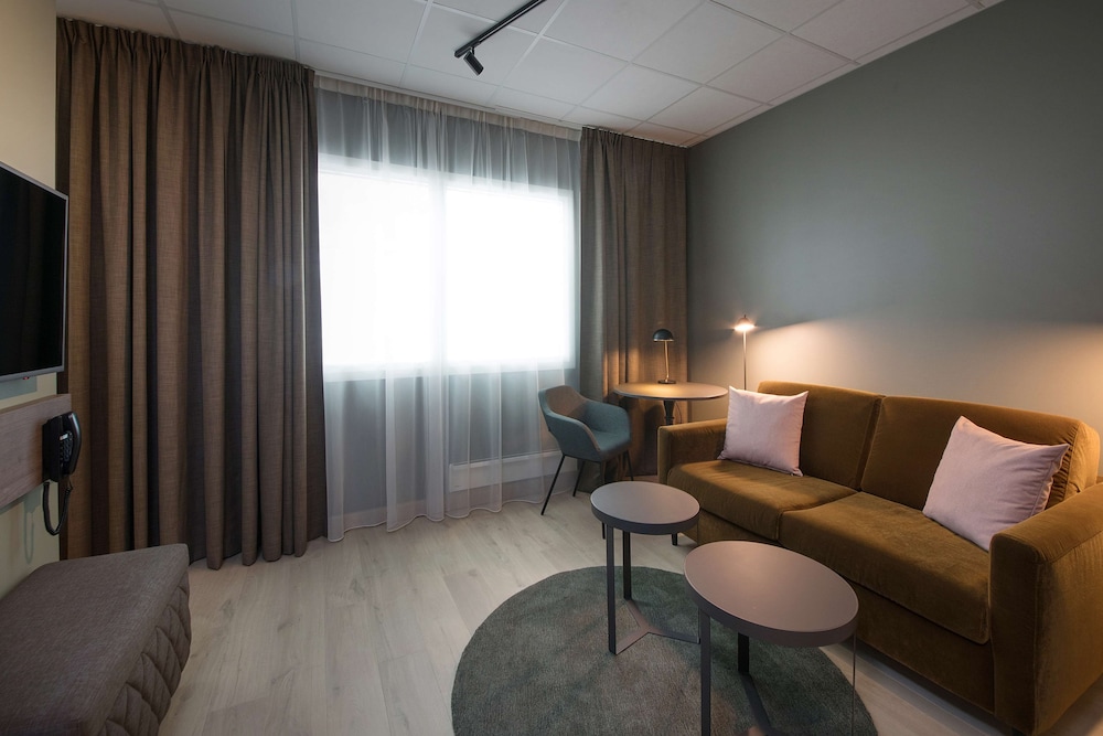 Scandic Sjolyst 42/77