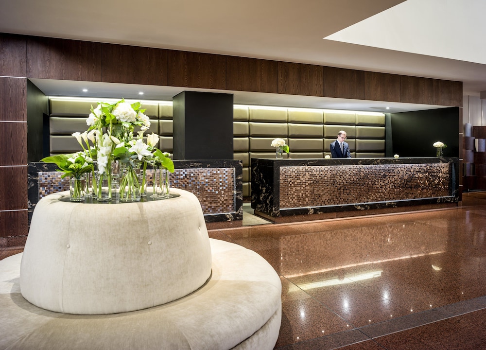 INTERCONTINENTAL WELLINGTON 34/79
