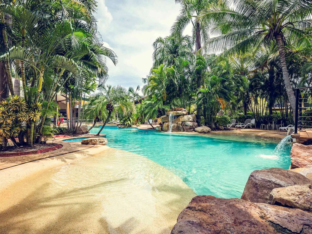 Mercure Darwin Airport Resort 80/83