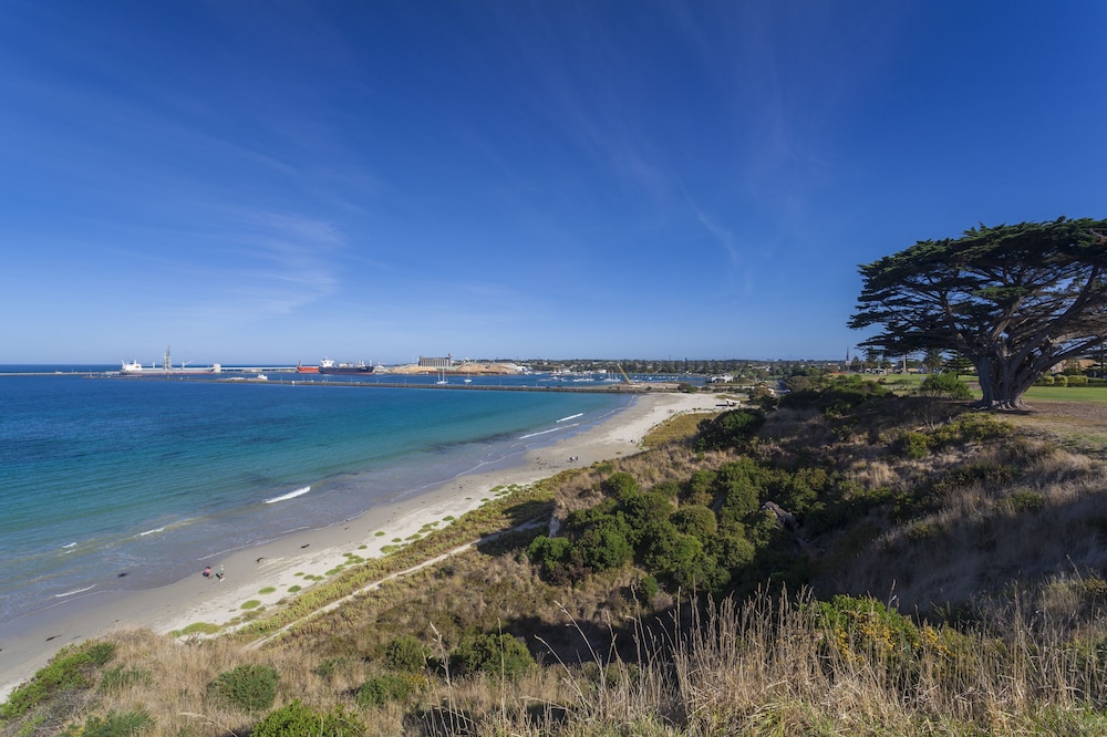 NRMA Portland Bay Holiday Park 32/46