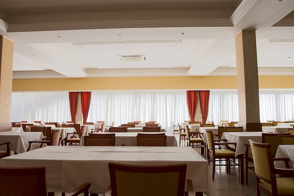 Pula Hotel 24/37