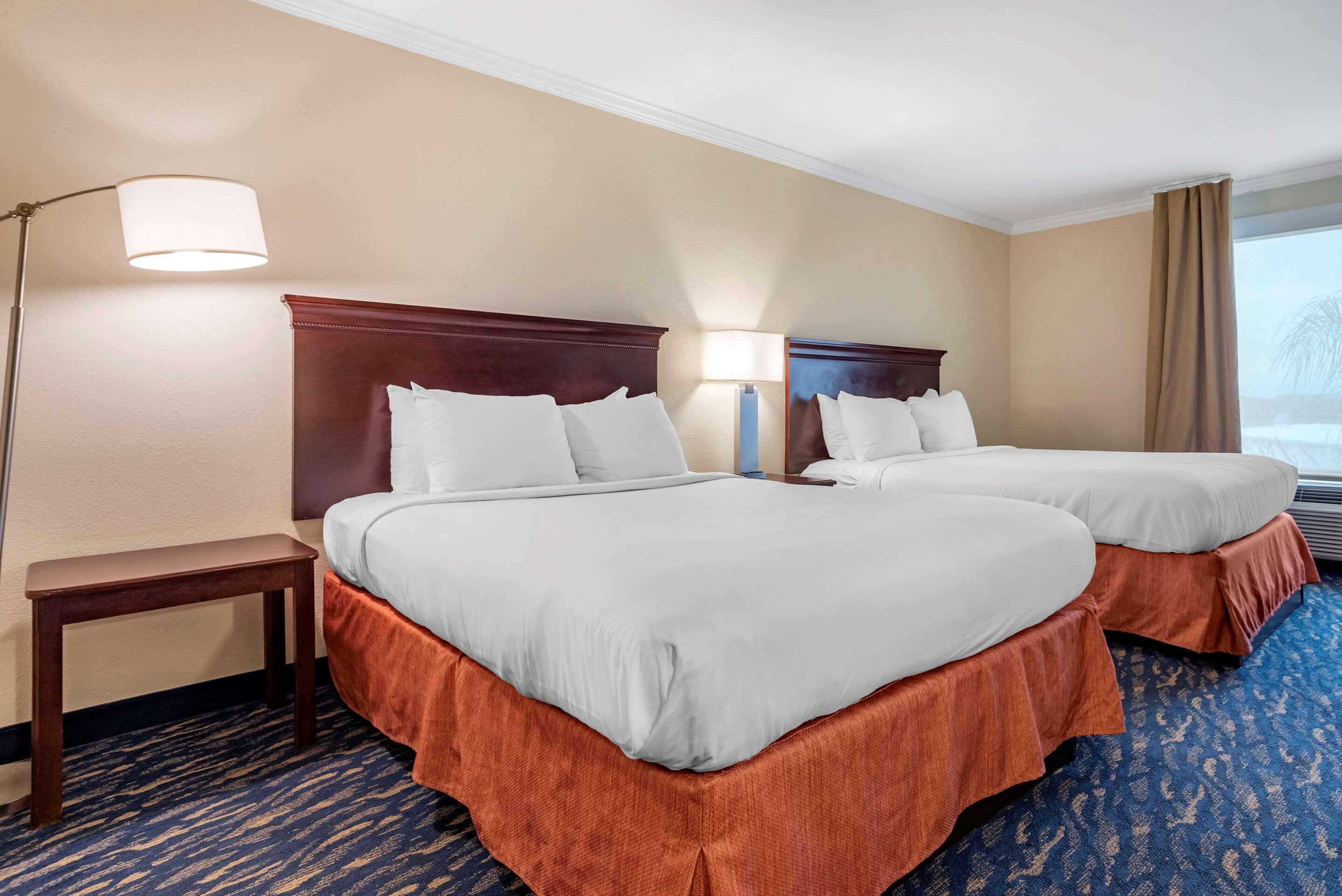 Upgrade, Efficiency, Suite, 2 Queen Beds