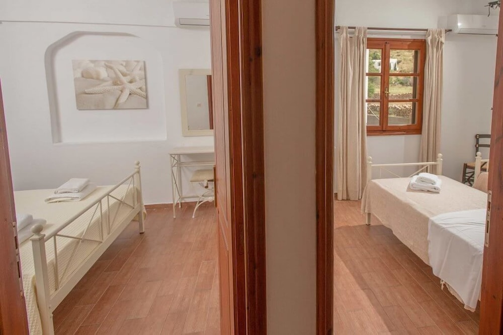 Joanna Apart Hotel 46/47