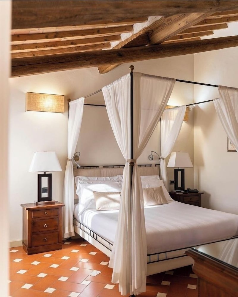 Private, Suite, Double Bed, Sofa, Balcony
