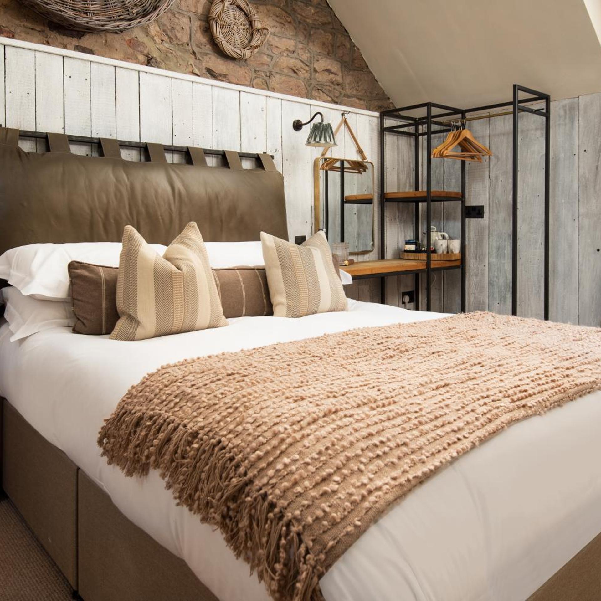 House, Double Bed