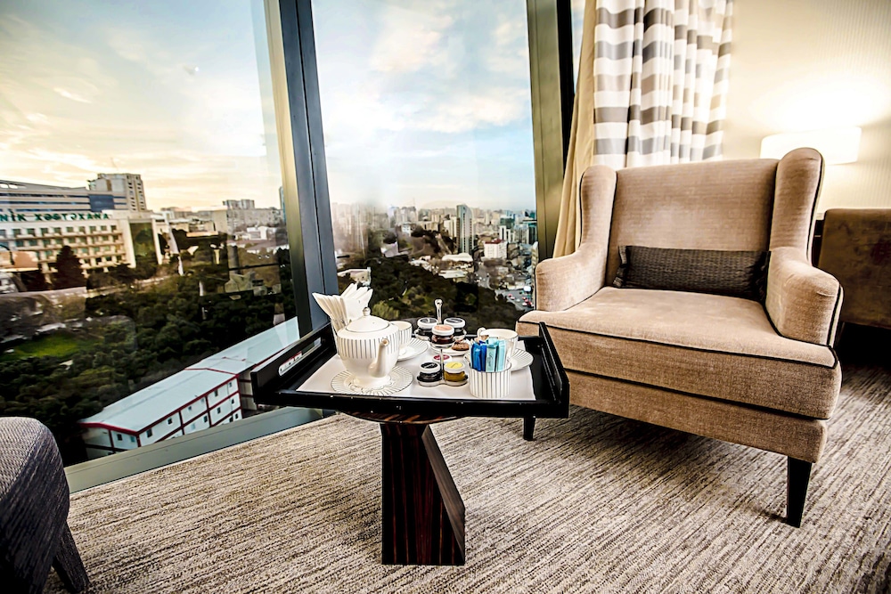 Fairmont Baku Flame Towers 57/76