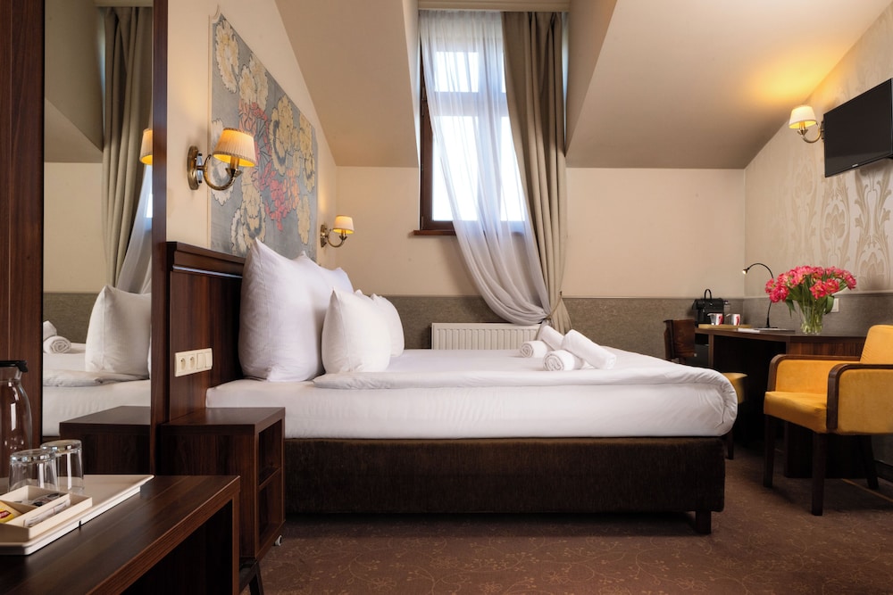 Hotel Amber Design 20/45