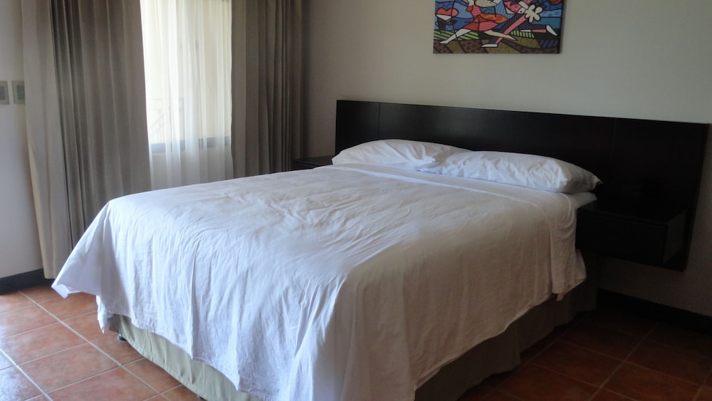 Hotel Colono Beach 27/73