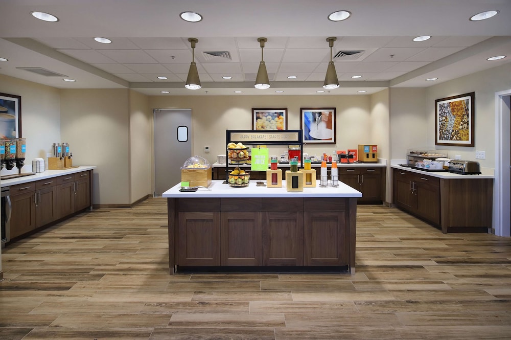Hampton Inn & Suites Tucson Tech Park Az 7/41