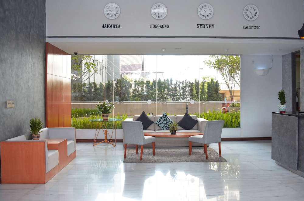 Bogor Valley Hotel 7/51