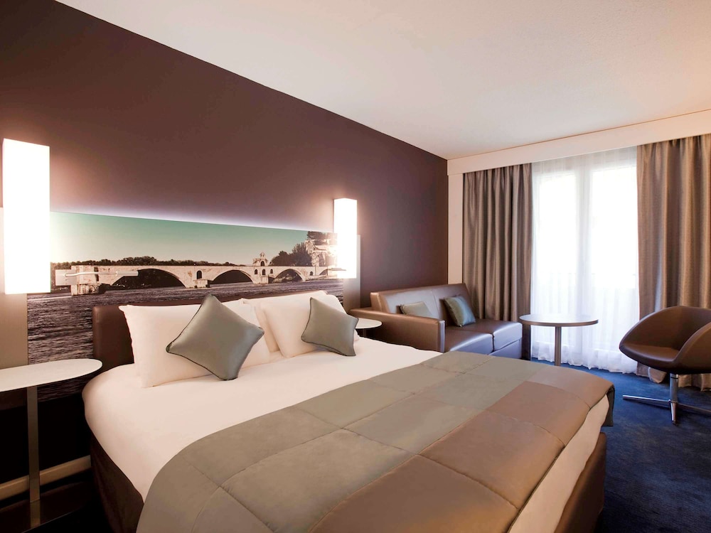 Mercure Pont D'avignon Centre 24/84