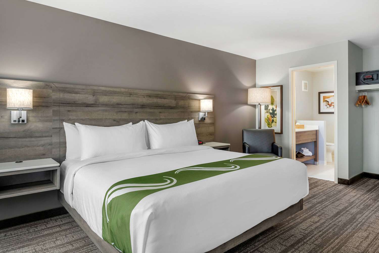 Upgrade, Efficiency, Suite, King Bed