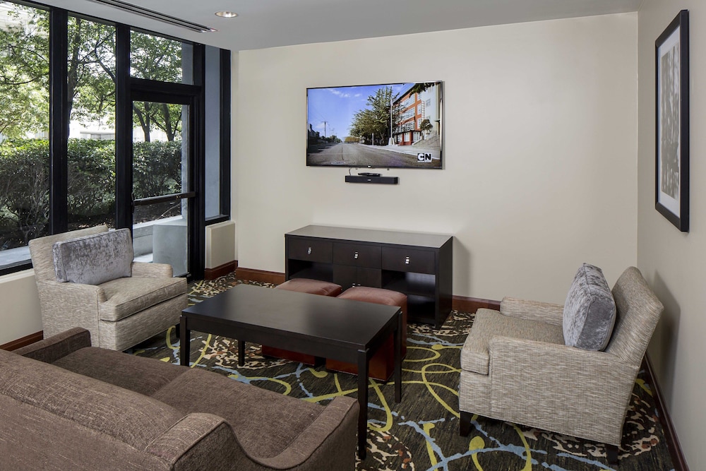 Staybridge Suites Atlanta Midtown 30/43