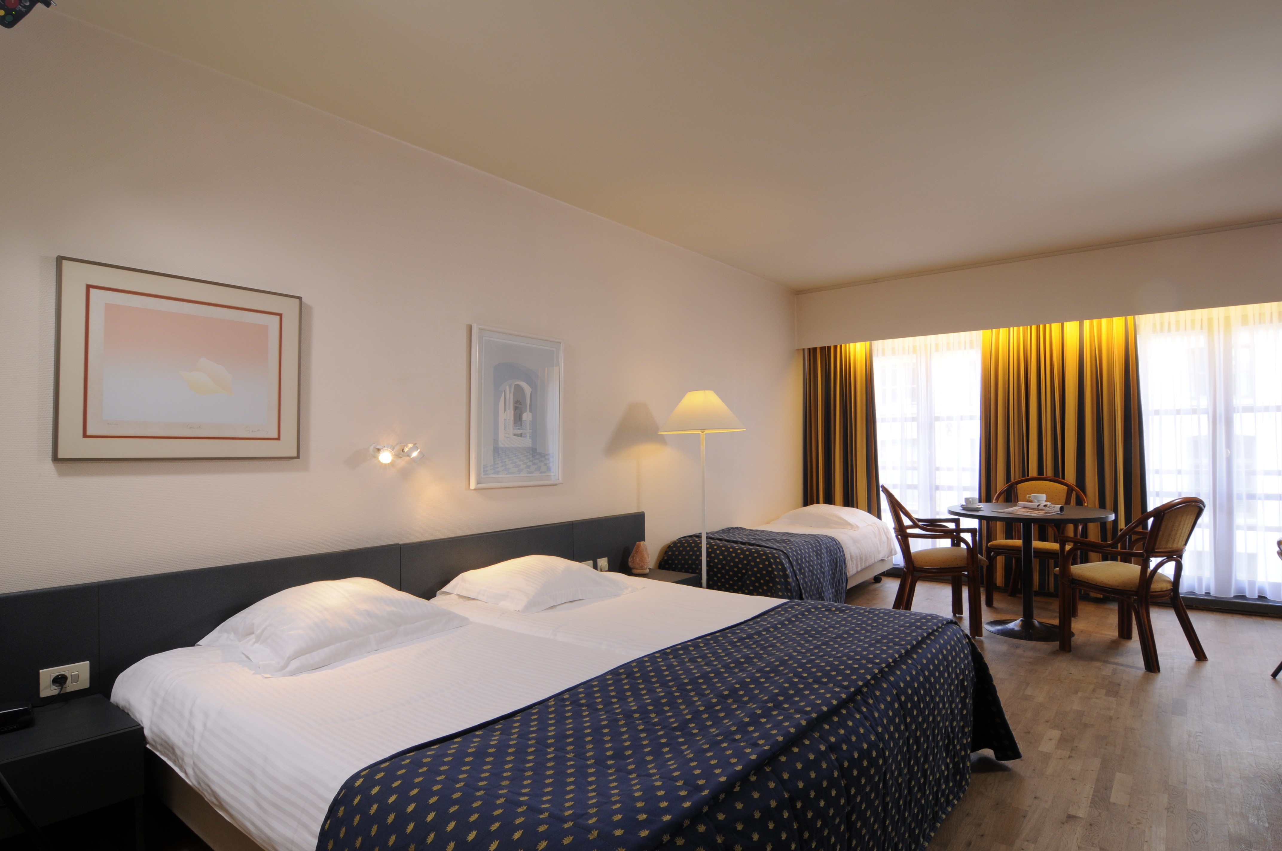 Hotel Rosenburg 6/33