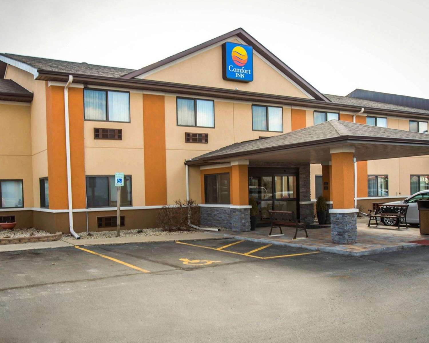 Comfort Inn Morris I-80 43/43