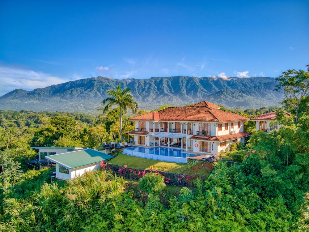 El Castillo - Adults Only 39/50