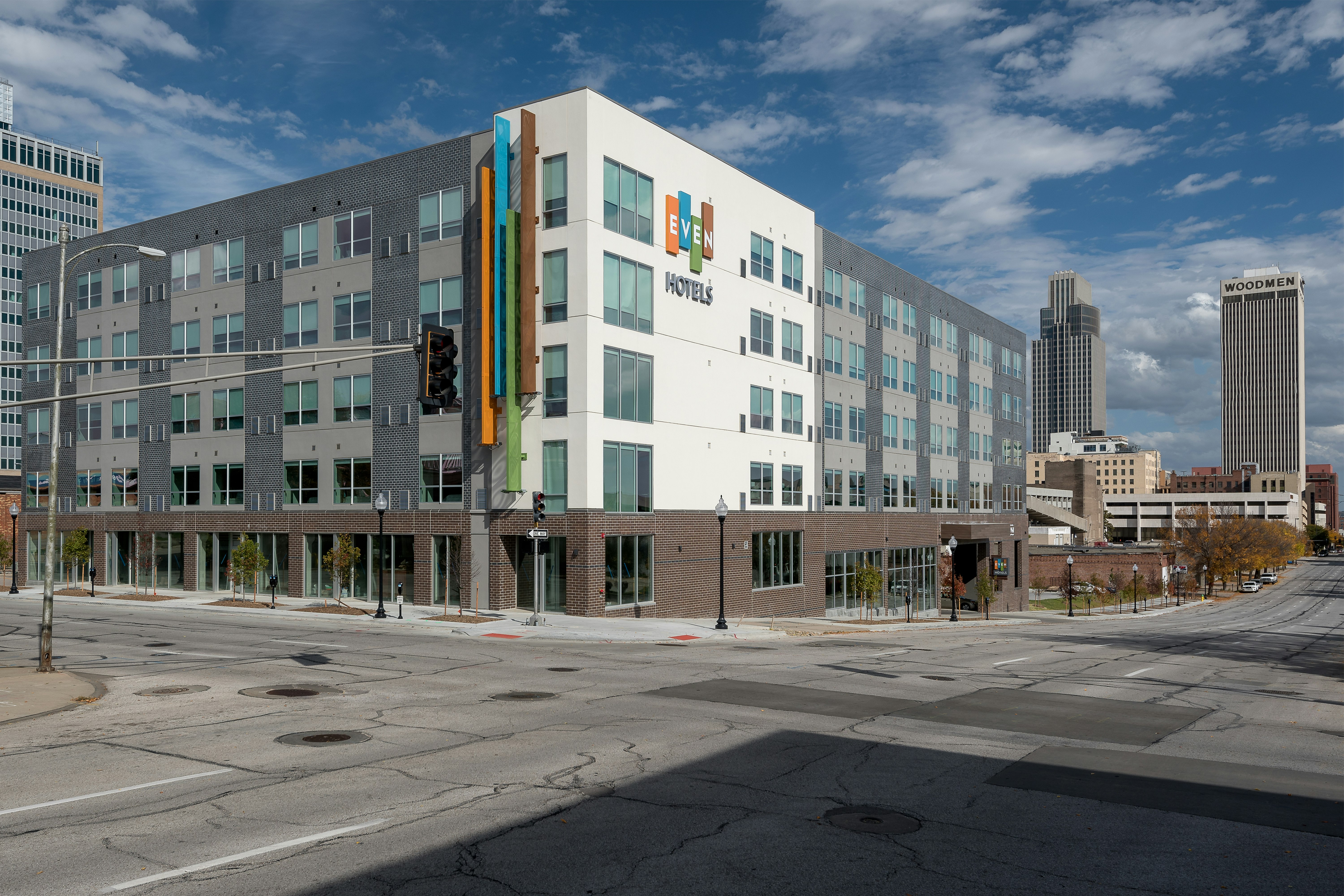 Even Omaha Downtown Hotels 8/57