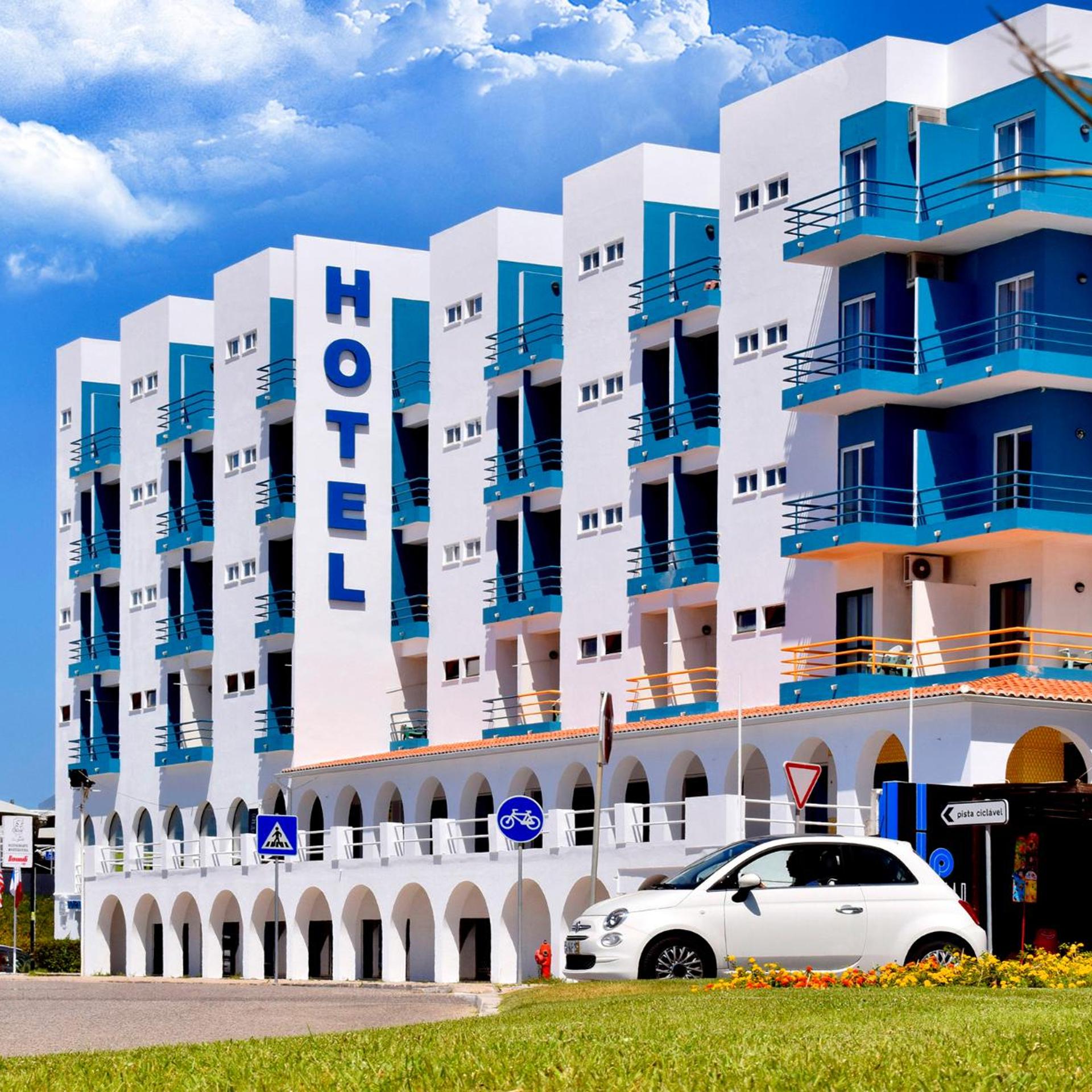 THE FOZ Beach Hotel 6/50