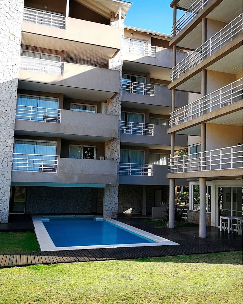 Bagu Ayres De Mar 4/47