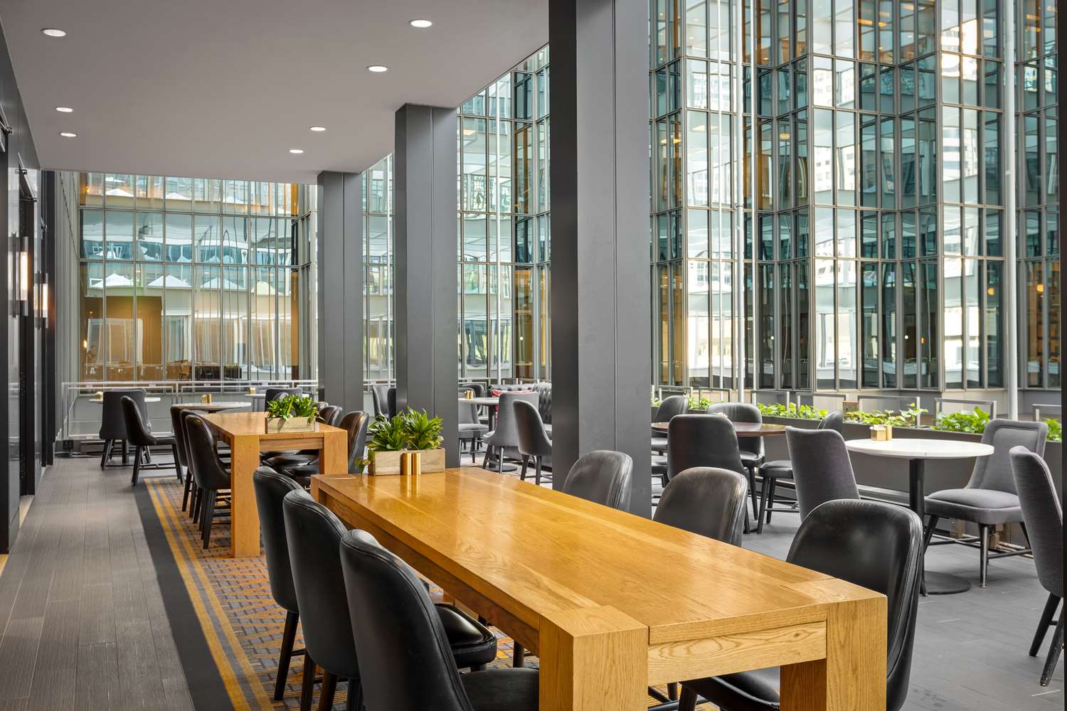 restaurant cafeteria
