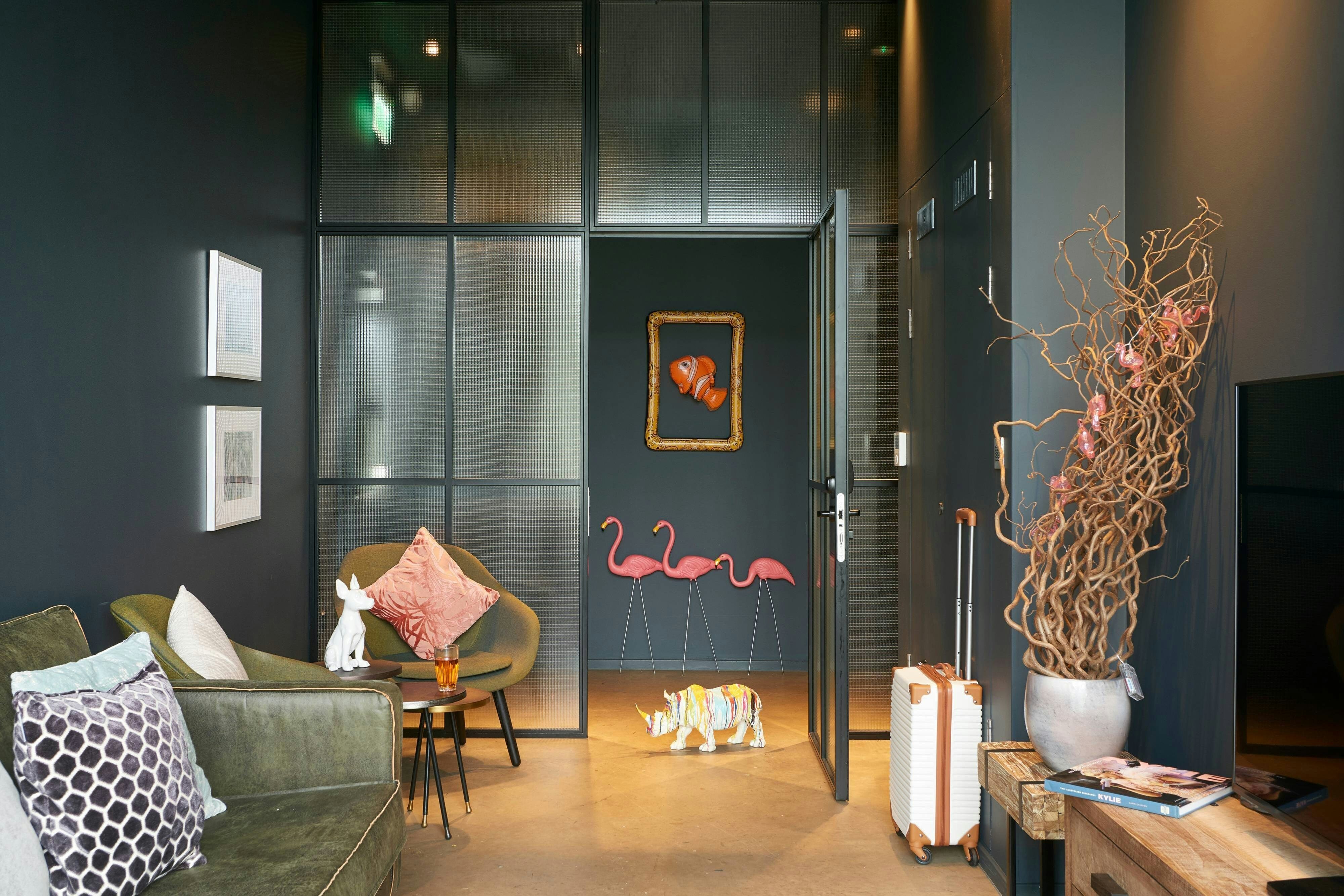 Moxy Edinburgh Airport 7/12