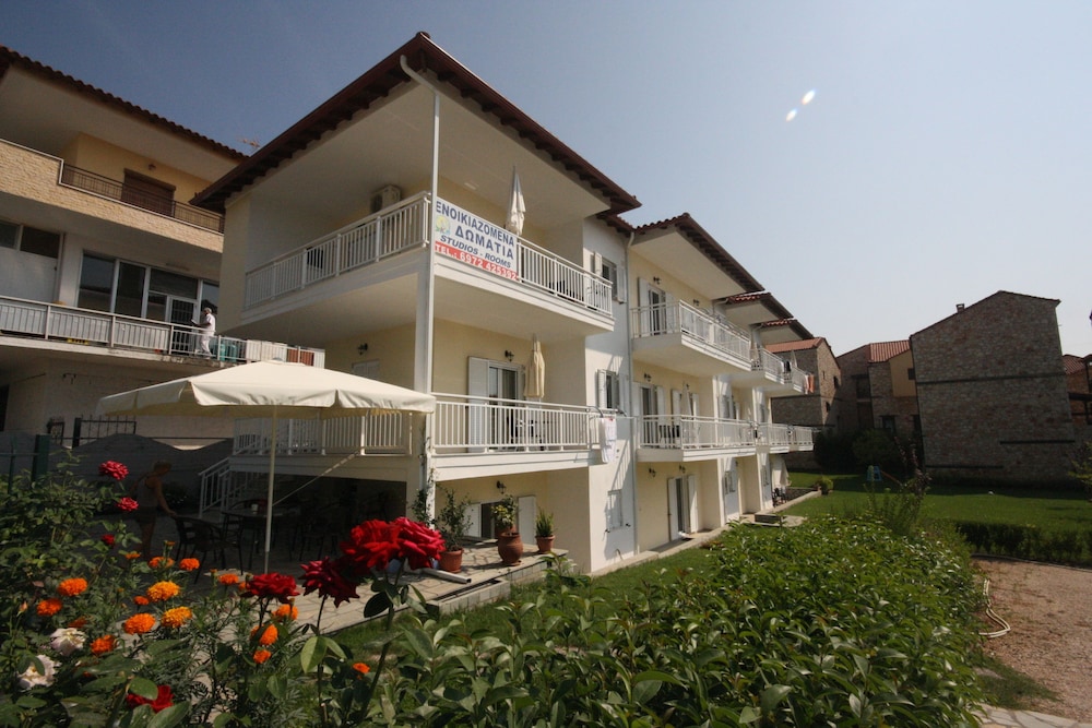 Pavloudis Apartments 5/50