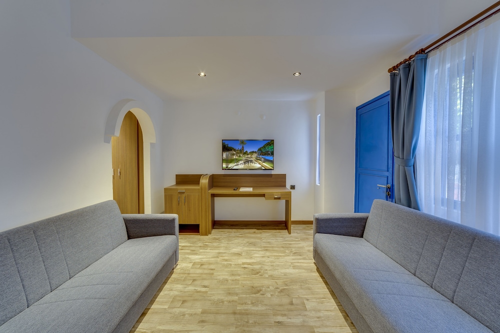 RISUS GARDEN MARINA HOTEL KUSADASI 19/48