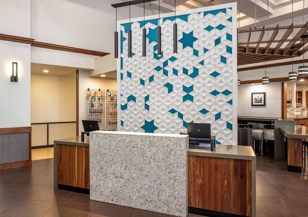 Hyatt Place Sacramento/Rancho Cordova 10/54