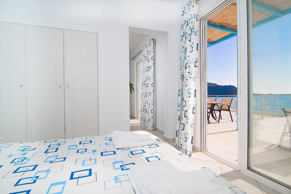 Skinos Apartments And Studios 18/40