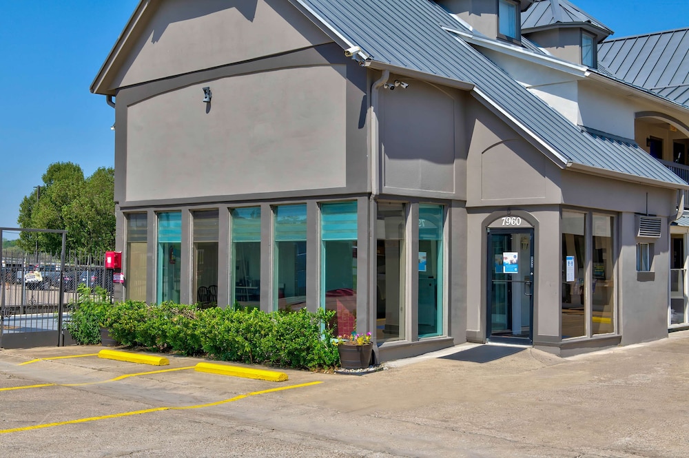 Motel6 Fort Worth, TX - White Settlement in FORT WORTH - TX