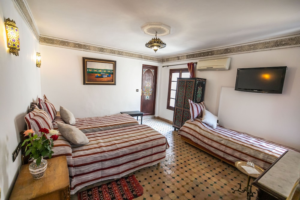 RIAD JARDIN CHRIFA 41/68