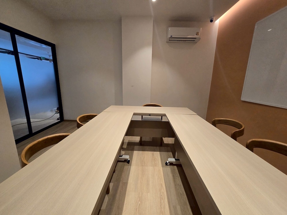 PAAK Hotel Suvarnabhumi 21/50