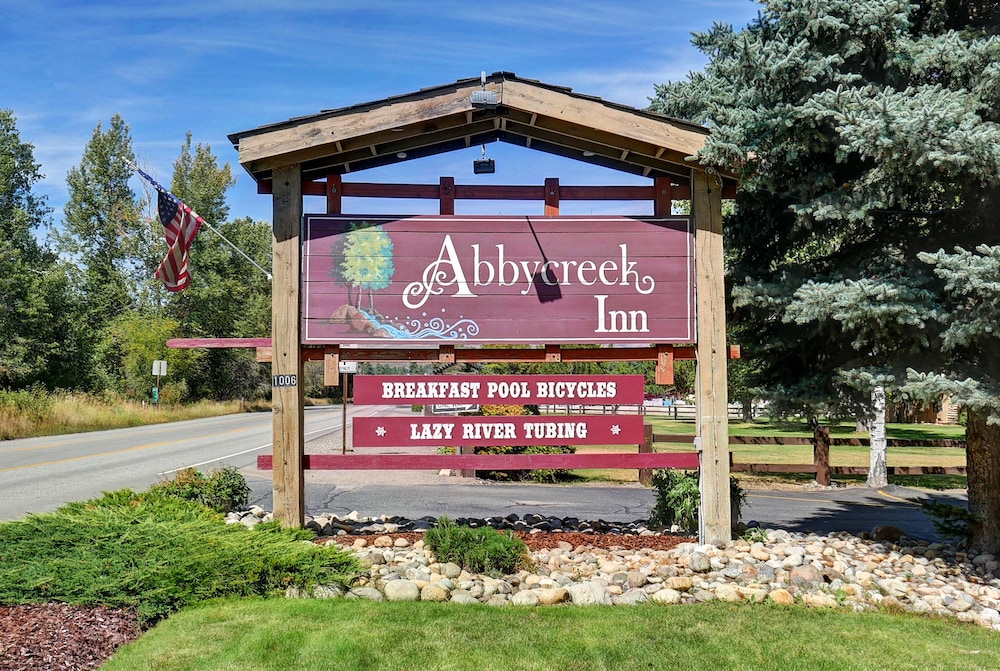 Alderbrook Inn 1/50