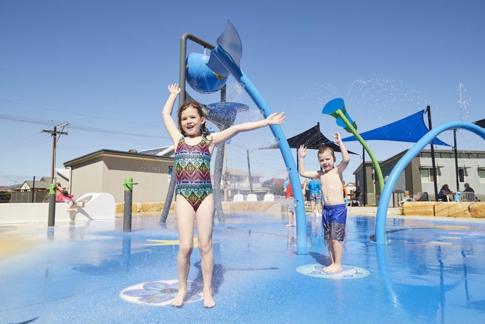 NRMA Victor Harbor Beachfront Holiday Park 62/71