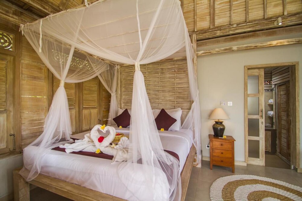 Uma Chaming Villas & Gym 24/32