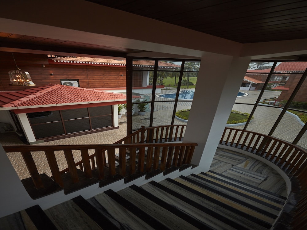 Sea Queen Beach Resort and Spa 39/69