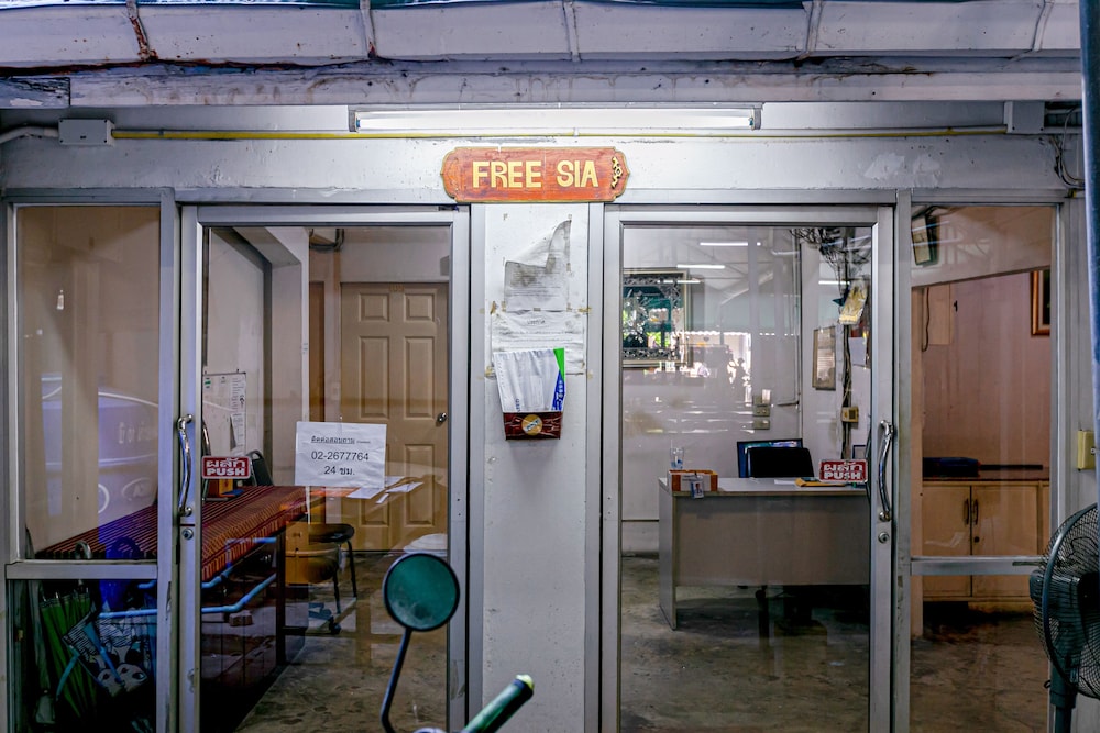 Freesia Saladaeng Silom Apartment 24/36