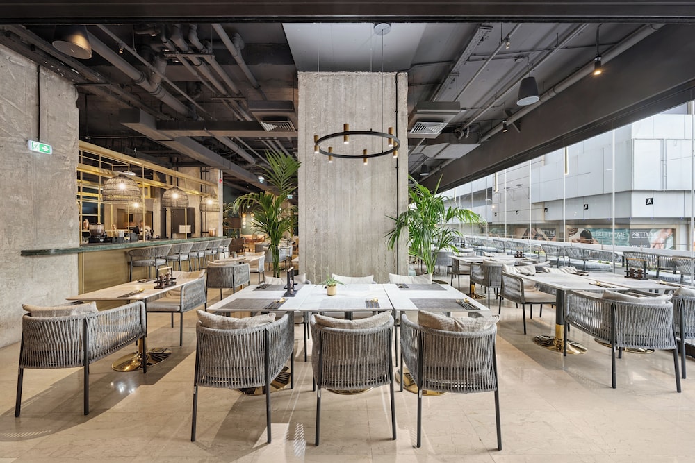Skylark By Aluma Hotels And Resorts 35/50