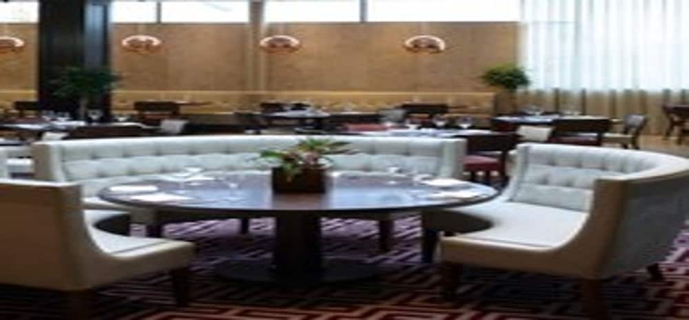 Clayton Hotel Leeds 41/46