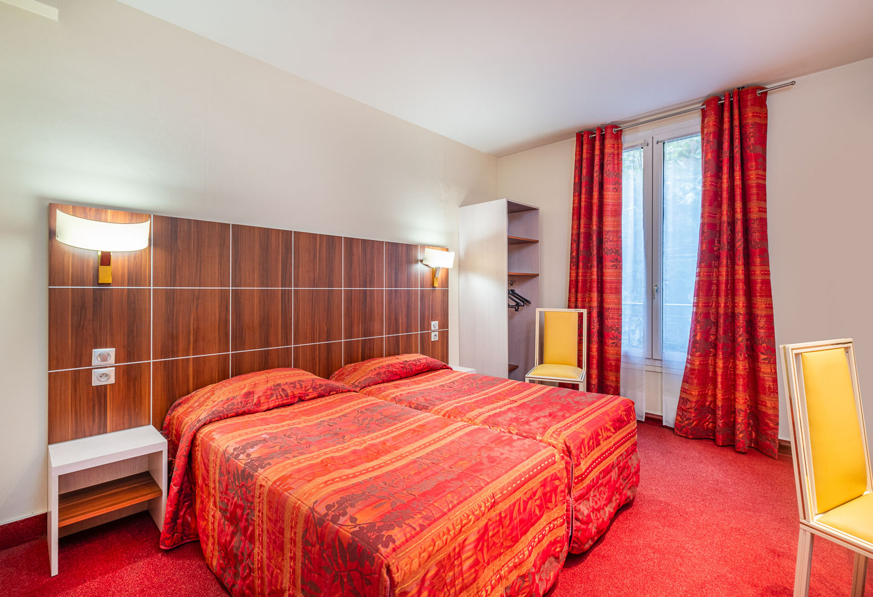 HOTEL TERMINUS MONTPARNASSE 16/63