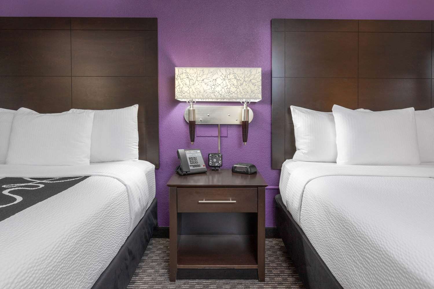 La Quinta Inn & Suites by Wyndham Clifton/Rutherford 11/50