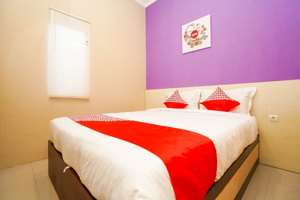 Hotel O Surabaya near Surabaya Town Square formerly Kupang Gunung Residence 22/60