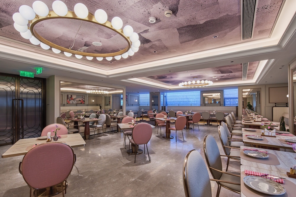 Mercure Hangzhou West Lake Fengqi Road 37/50