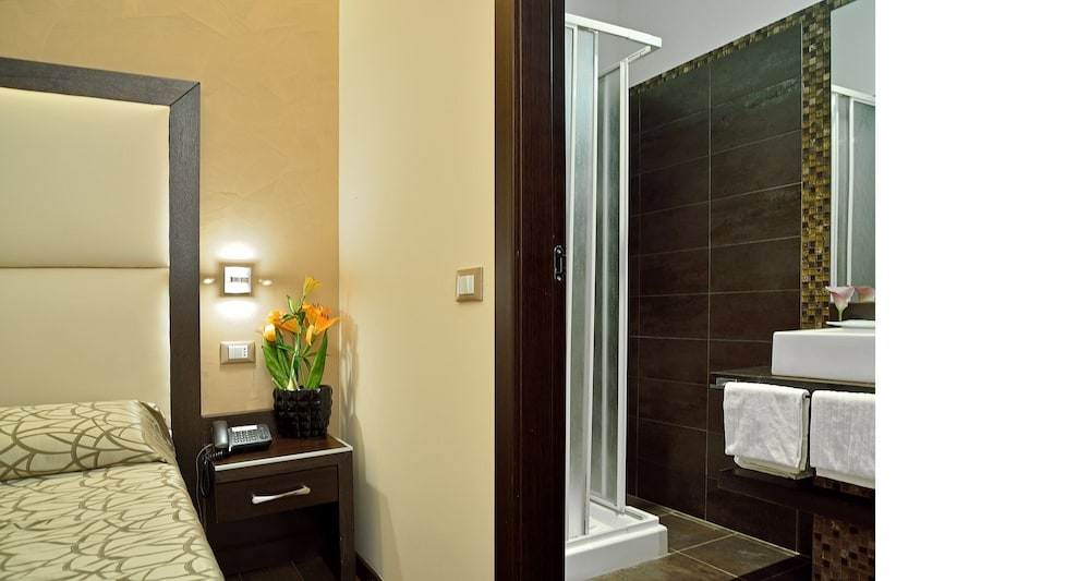 Catone District Hotel 4/60