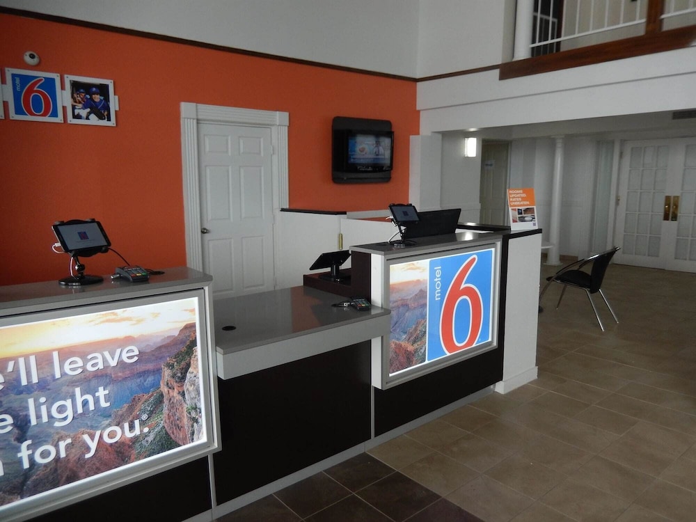 Motel6 Portland, TX 6/29