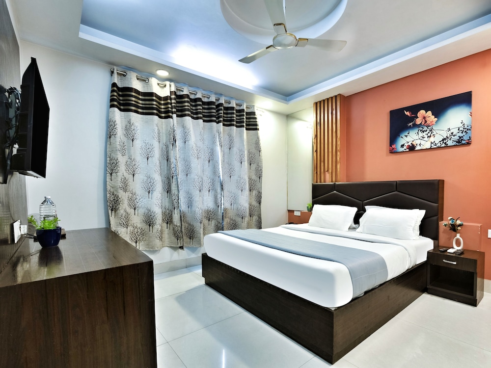 Hotel Delhi Aerocity 47/75